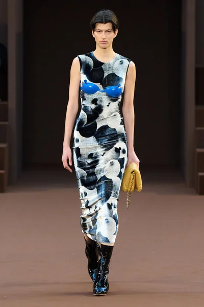 Look 51